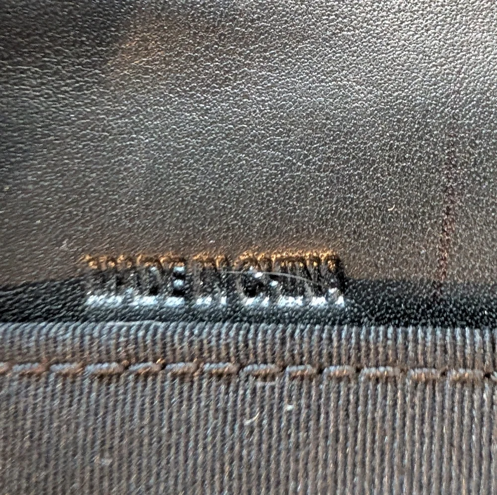Vintage Coach Zip Up Leather Business Portfolio - Good Pre-owned Condition